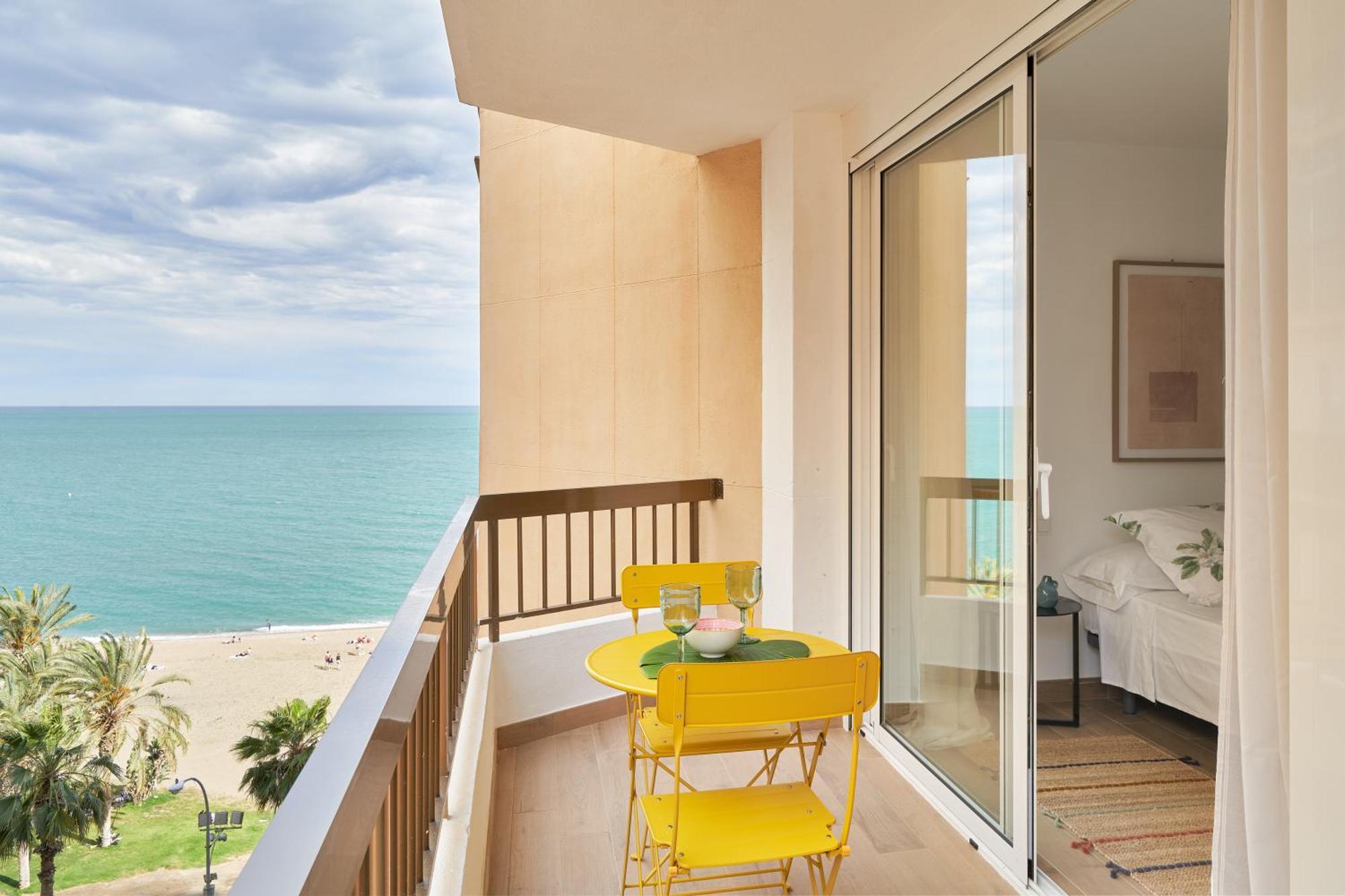 Apartamento En Primera Linea De Playa En La Malagueta Màlaga Exteriér fotografie